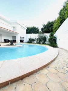 فيلا ببسين بوول villa with pool العجمي البيطاش