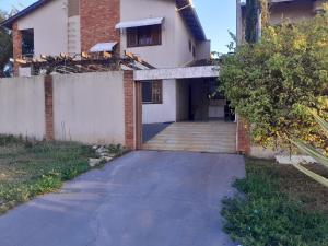 Quarto para casal em Goiânia setor Jaó