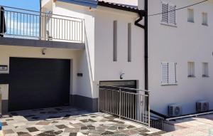 Gorgeous Apartment In Crikvenica With Wifi