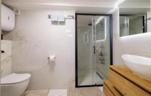 Gorgeous Apartment In Crikvenica With Wifi 