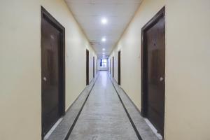 Hotel O Anuguna Tulasi Grand Near JNTU University Hyderabad