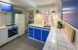 Awesome Home In Aakirkeby With Wifi