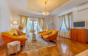 Nice Home In Peroj With Private Swimming Pool, Can Be Inside Or Outside