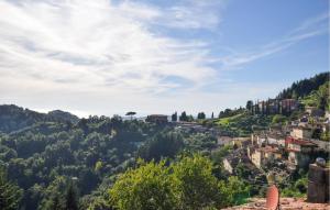 Stunning Home In Gombitelli With Wifi