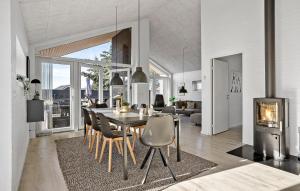 3 Bedroom Gorgeous Home In Otterup