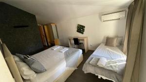 Gray Red Porto Apart