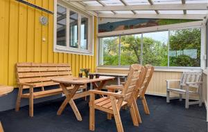 2 Bedroom Beautiful Home In Påskallavik