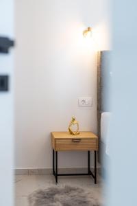 Apartments with parking space Trogir - 24927