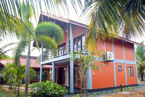 Pearl Cave Cabanas & Resturant