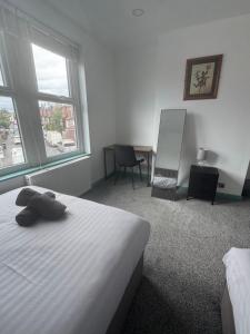 Florence 4 Bedroom house, sleeps 14