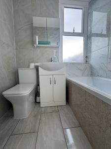 Florence 4 Bedroom house, sleeps 14