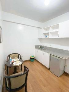 Isabelle Garden Hotel & Suites