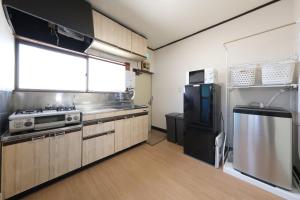 Private 1K Flat with 2 Single beds and sofa-bed, Near Tokyo & Quiet Area, 202
