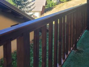 Studio rénové avec balcon et parking aux Orres - FR-1-322-687