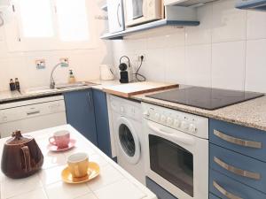 Apartamento Luminoso Cerca de la Playa en Platja dAro con Parking Incluido - ES-209-96
