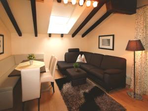 Apartment in Seefeld near Rosshütte Ski Resort