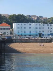 The White Rock Hotel - St. Leonards