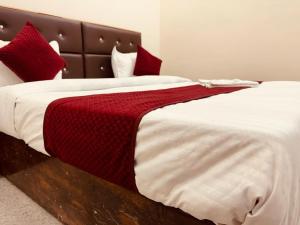 WooibHotels Anand Palace Vrindavan