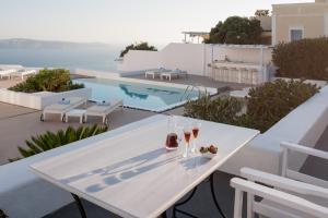 Aria Suites & Villas Santorini Greece