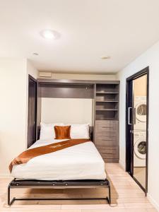 Modern 2BR Loft with Luxury Amenities - 109 - GL