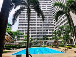 Charms City Escape at Grace Residences