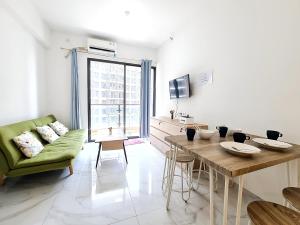 Apt SKY house 2br cozy & family