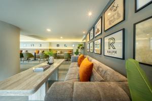 Ralph Poshtel Sukhumvit