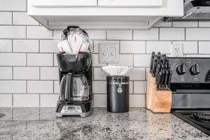 Group Stay - 7 Apts Near Lucas Oil Stadium