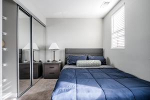 Group Stay - 7 Apts Near Lucas Oil Stadium