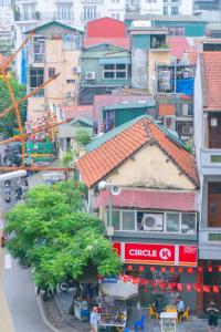 TRUNG - The Coffee House