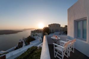 Aria Suites & Villas Santorini Greece