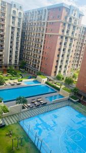 H Cloud Suites Monarch Parksuites near MOA and Casino City