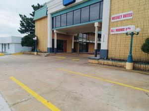 OYO Travelers Inn - 2hvězdičkové hotely ve městě Lawton