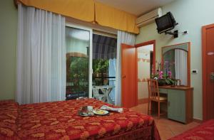 Triple Room with Balcony