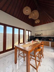 Chic Villa at Kubu Taullan 3B