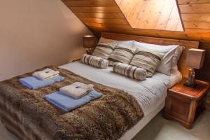 Chalets Chalet Lucette : photos des chambres