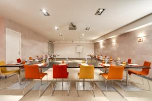 Hotels Pavillon Nation : photos des chambres