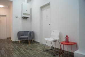 Sweet 3 Rooms Complex, Shopping Paradise Mariahilfer