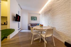 PIAZZA MAGGIORE-Luxury Apartment-Elegant Terrace