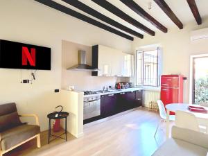 MilanoFlats - Pasteur - M1 80 meters 1 min