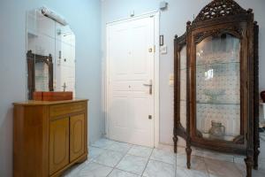 Athens Deluxe Downtown