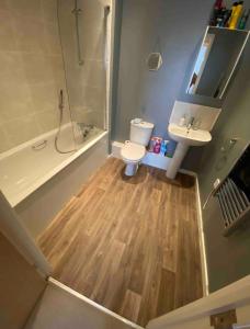 Cosy room nearamenities with free parking and WiFi