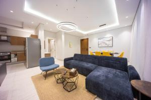 Elegant 2BR Apartment near Boulevard NZL152