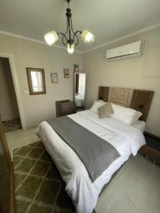 Modern Comforts Await! Spacious 2BR 2Bath w Free WiFi Stylish Furniture