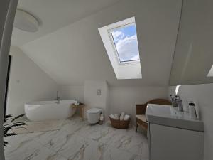 W Tarczynach - mazurski dom z widokiem na jezioro