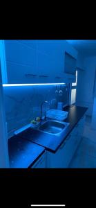 Apartman brutalan nov