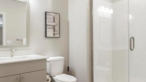 Landing Apartments near Sun City Center and Riverview