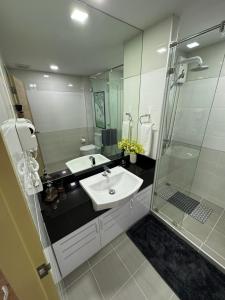 1 bedroom apartments in Whale Marina Condo Pattaya Thailand