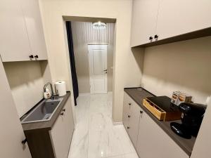 Wot Luxury Silver Center