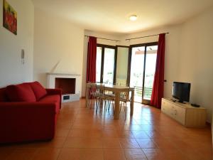 Villa in Alghero with Pool & Near Town